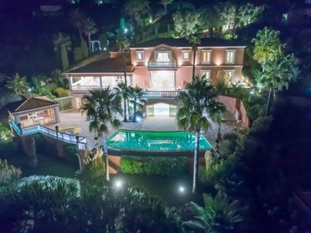 Villa de prestige à vendre sur Saint Raphaël