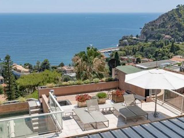 Villa de prestige à la vente sur Èze