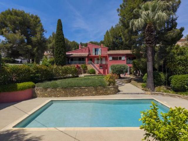 Villa de prestige en vente sur La Cadière d'Azur