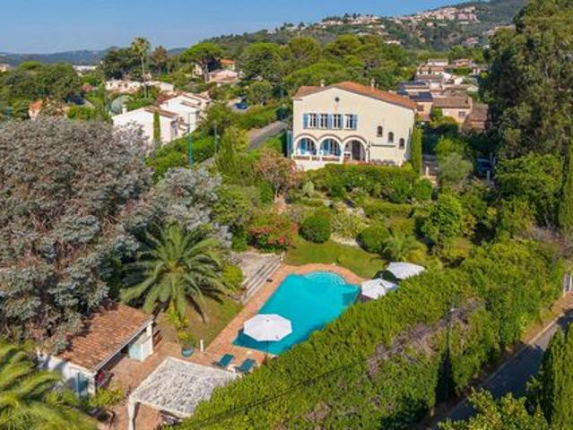 Villa de prestige à acheter sur Mandelieu La Napoule