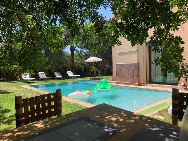 Villa de Prestige à vendre Route de Fès Marrakech