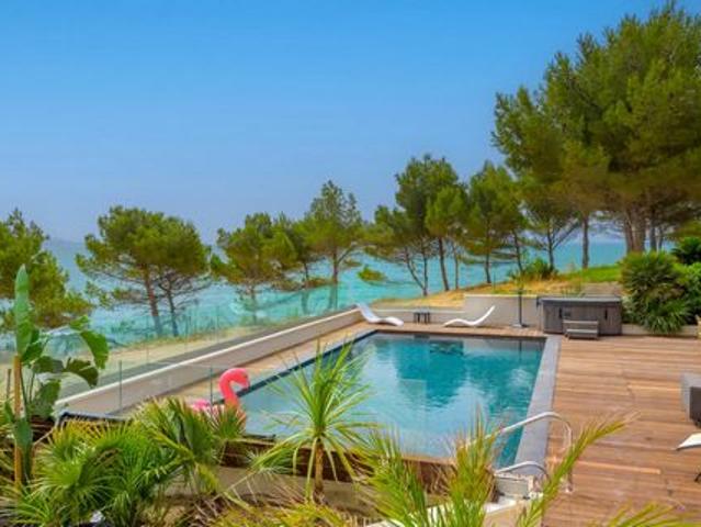 Villa de prestige à vendre sur Carry Le Rouet
