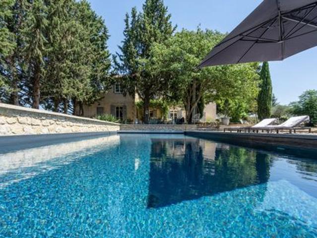 Villa de prestige à vendre sur Avignon