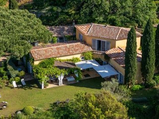Villa de prestige à vendre sur Gassin