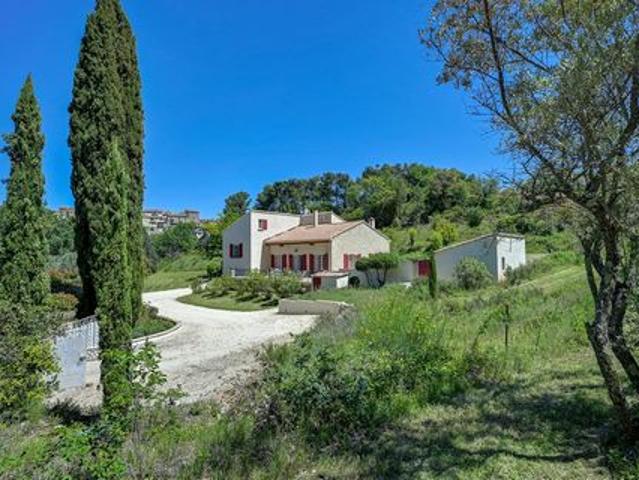 Villa de prestige à vendre sur Grambois