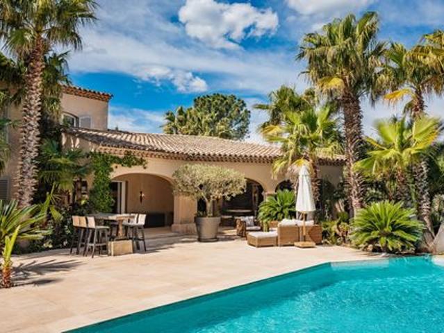 Villa de prestige à vendre sur Grimaud