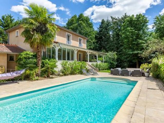 Villa de prestige en vente sur Ecully