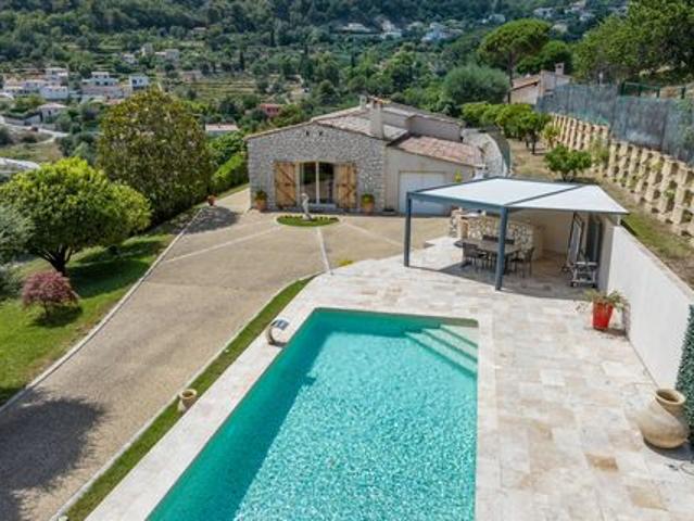 Villa de prestige à vendre sur Falicon