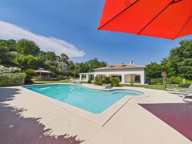 Villa de prestige à vendre sur Opio