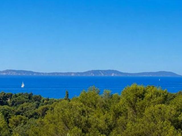 Villa de prestige à vendre sur La Croix Valmer