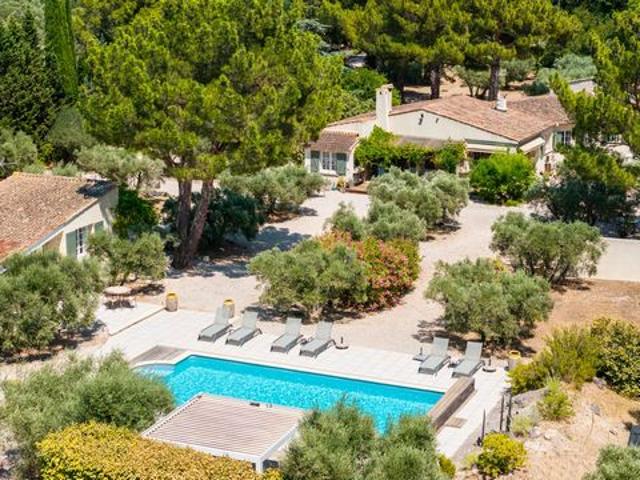 Villa de prestige à vendre sur Mouriès