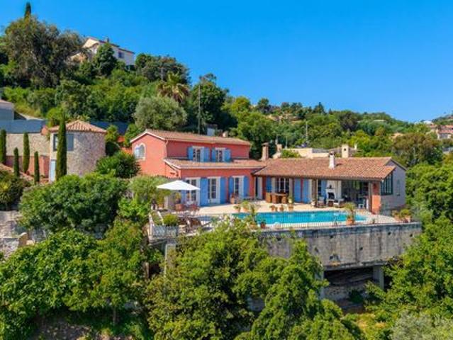 Villa de prestige à la vente sur Mandelieu La Napoule