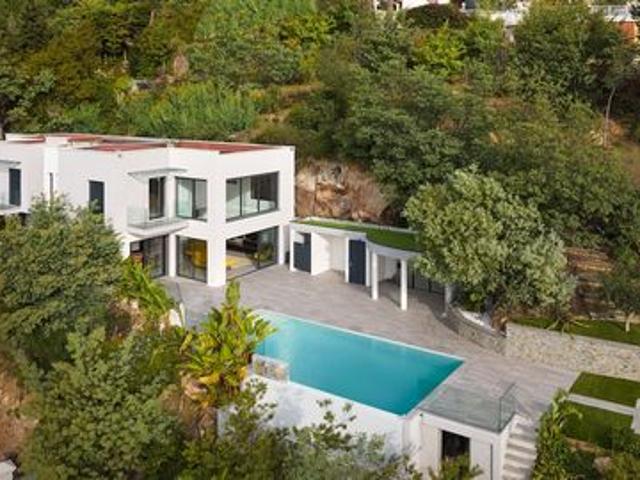 Villa de prestige à la vente sur Mandelieu La Napoule