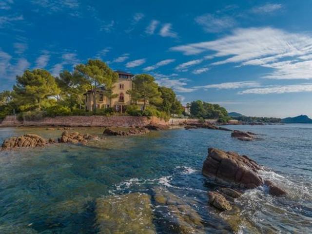 Villa de prestige à acheter sur Saint Raphaël