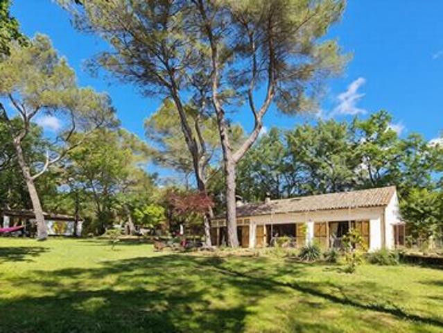 Villa de prestige à la vente sur Uzès