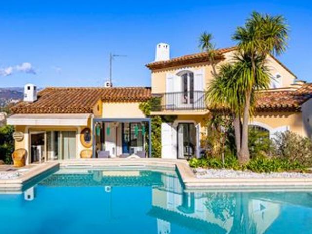 Villa de prestige à vendre sur Valbonne