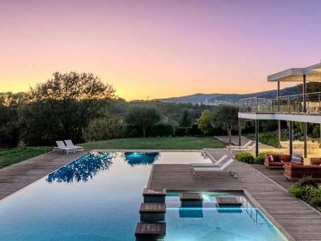 Villa de prestige à vendre sur Valbonne