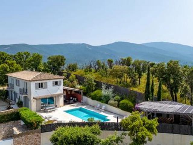 Villa de prestige en vente sur Cogolin