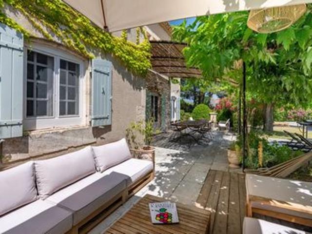 Villa de prestige à vendre sur Paradou