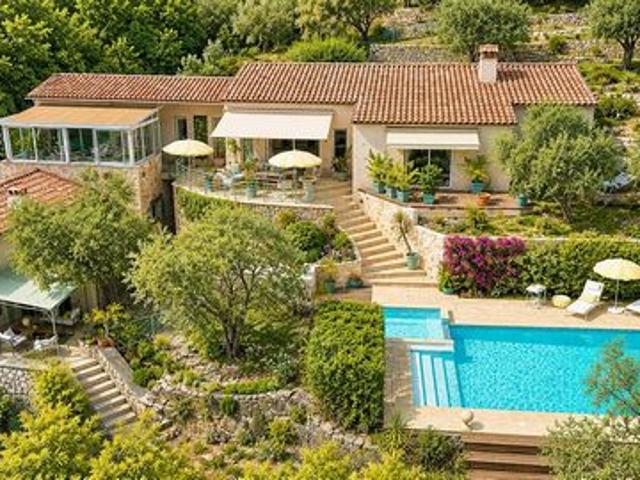 Villa de prestige à vendre sur Tourrettes Sur Loup