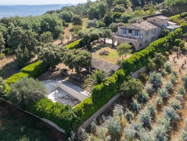 Villa de prestige à vendre sur Tanneron