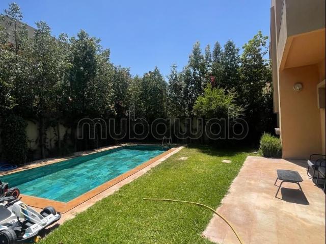 Villa de standing avec piscine à louer à Targa – Confort & grands espaces