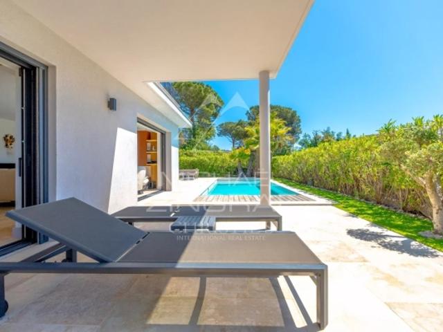 Villa de standing avec prestations haut de gamme et espaces bien être