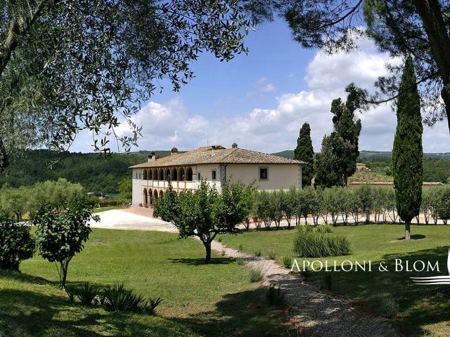 Villa del '300 con loggiato e piscina, Sinalunga – Toscana 501m² Sinalunga