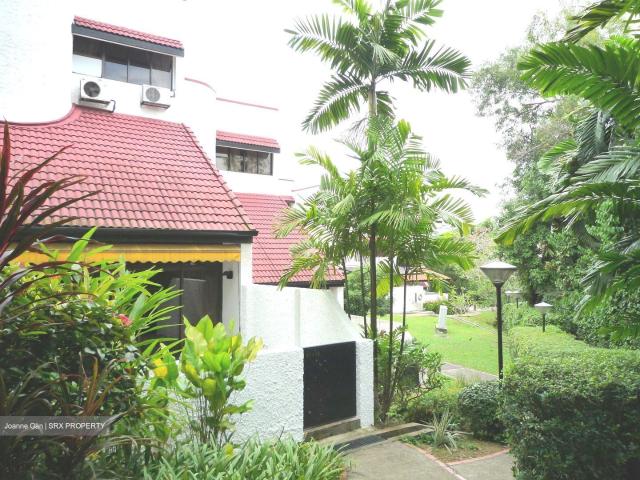 Villa Des Flores D11, Condominium