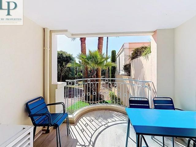 Villa des Peintres Quartier de la Croix des Gardes — au cœur de la pinède cannoise