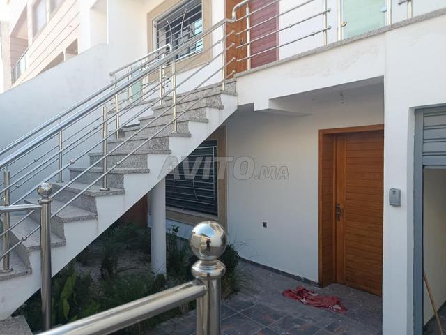 Villa deux niveaux à vendre