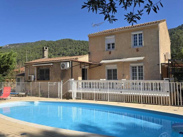 VILLA DEUX APPARTEMENTS SIGNES