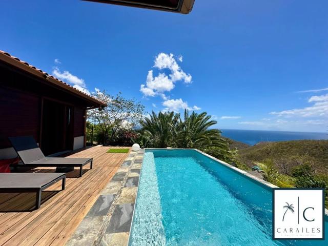 Villa d'exception avec piscine et vue mer à Case Pilote