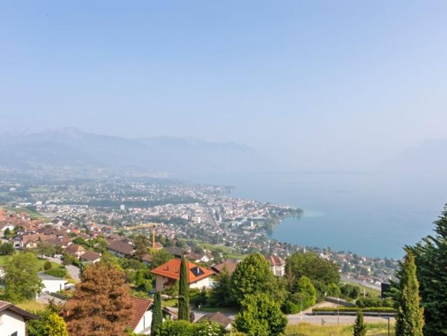 Villa d'exception avec vue panoramique à Chardonne
