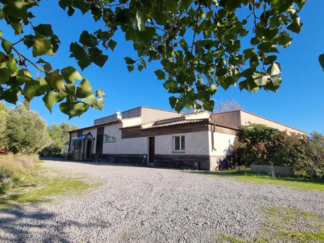 Villa d'exception en plein coeur de Pinède !