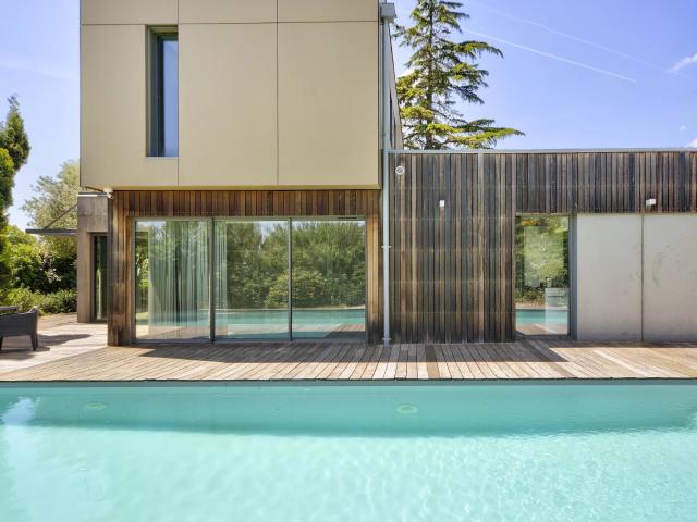 VILLA D'EXCEPTION SUR LES COTEAUX PISCINE ET SPA