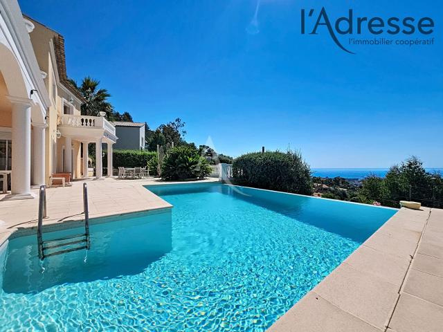 Villa d'exception sur les hauteurs de Mandelieu ! 285m² Mandelieu la Napoule