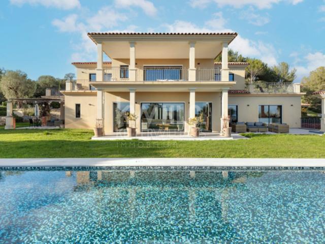 Villa d'exception – Vue Panoramique Mer et Village de Saint Pa