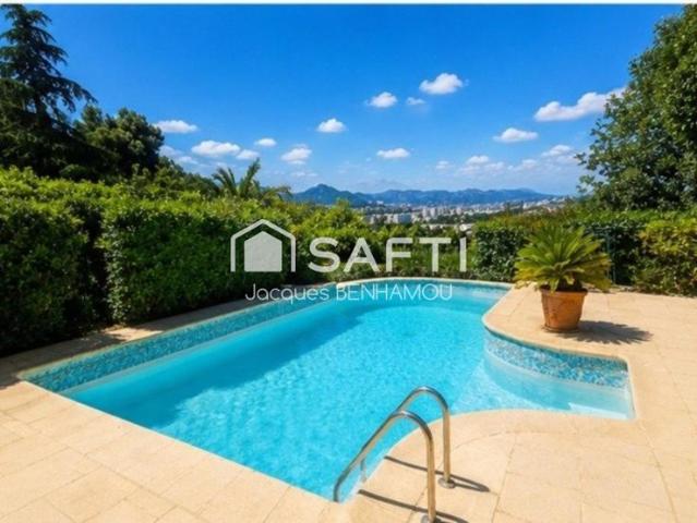 Villa d'exception 13012