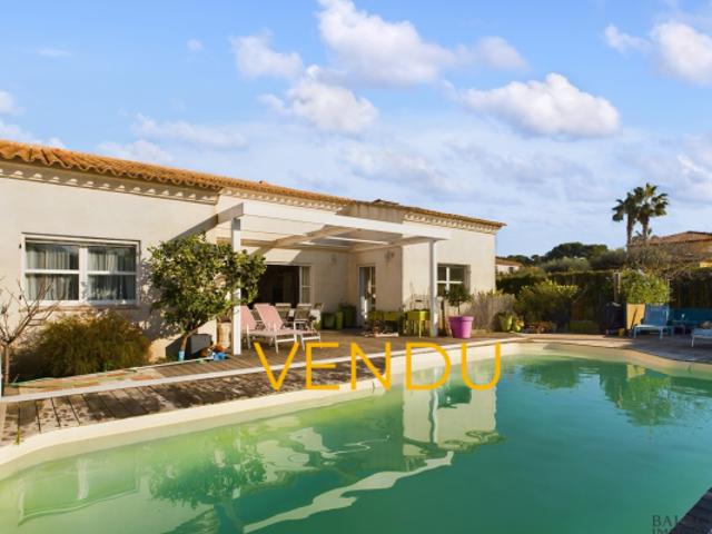 VILLA D'EXCEPTION 200 m2 Avec Piscine Proche du Port du BR