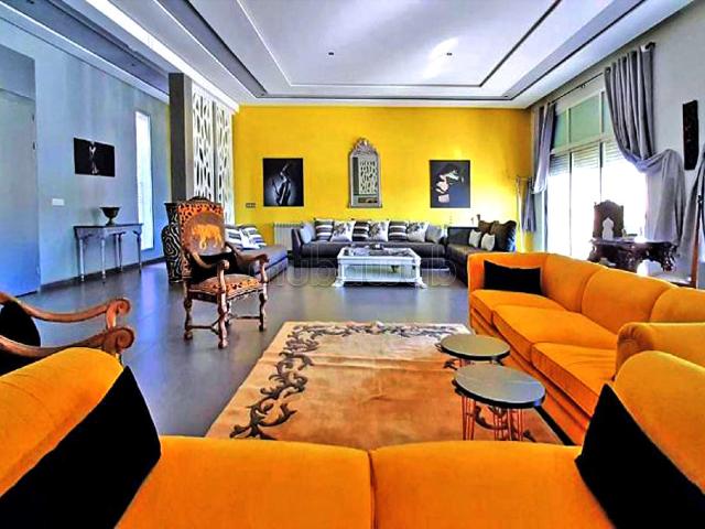 Villa d'Hôtes moderne plain pied sur 1 hectare, 7 Suites