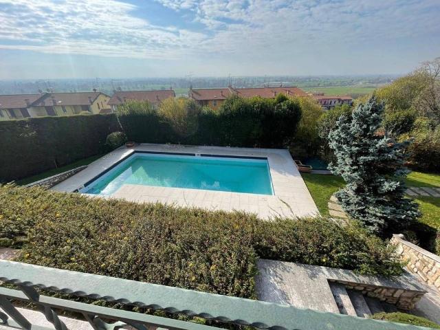 Villa di 400 mq in vendita via Minoglia, 35/D, Volta Mantovana, Lombardia