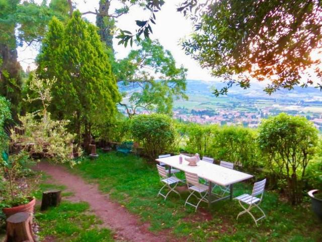 Villa di 400 mq in vendita Viale Giosuè Carducci, Orvieto, Umbria