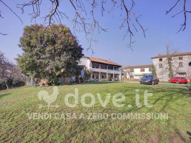 Villa di 480 m con più di 5 locali in vendita a Zugliano [rif. DV 12245 2]
