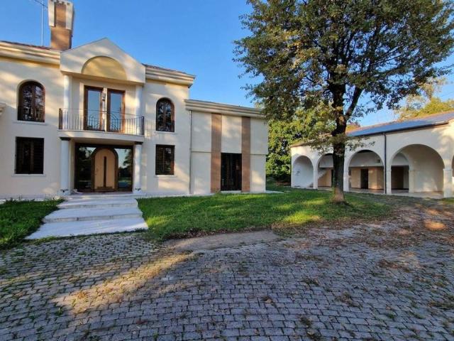 Villa di 500 mq in vendita Via Giacomo Matteotti, Preganziol, Veneto
