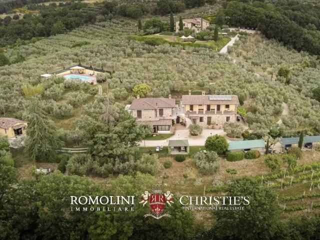 Villa di 500 mq in vendita Assisi, Italia