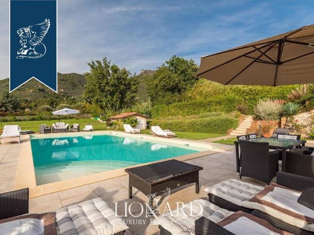 Villa di 500 mq in vendita Camaiore, Toscana