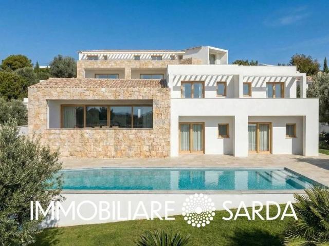 Villa di 548 mq in vendita Via Leonardo Da Vinci, Budoni, Sardegna