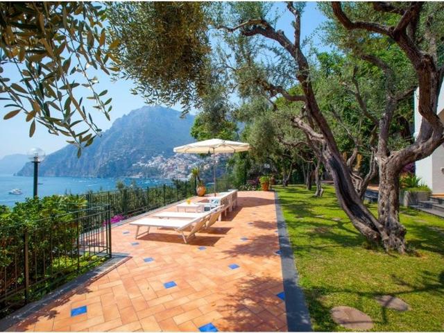 Villa di 549 mq in affitto Positano, Italia