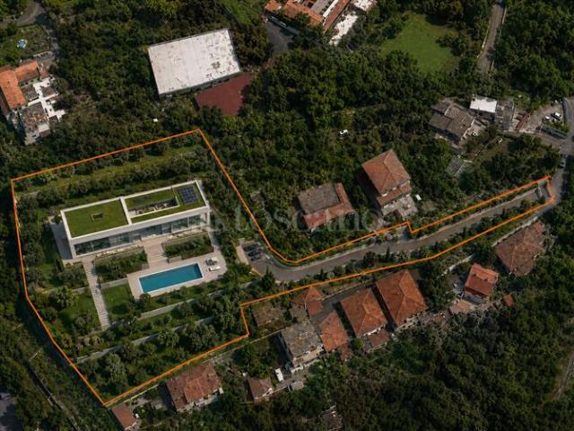 Villa di 6000 mq a San Nullo, Galermo Catania